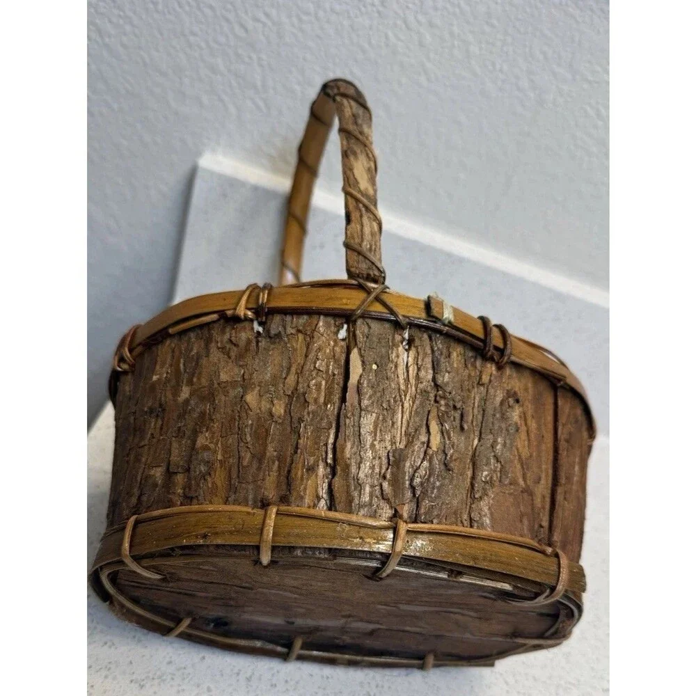 Vtg Primitive Native Tree Bark Basket Decor Hanging Gathering Berry Rustic